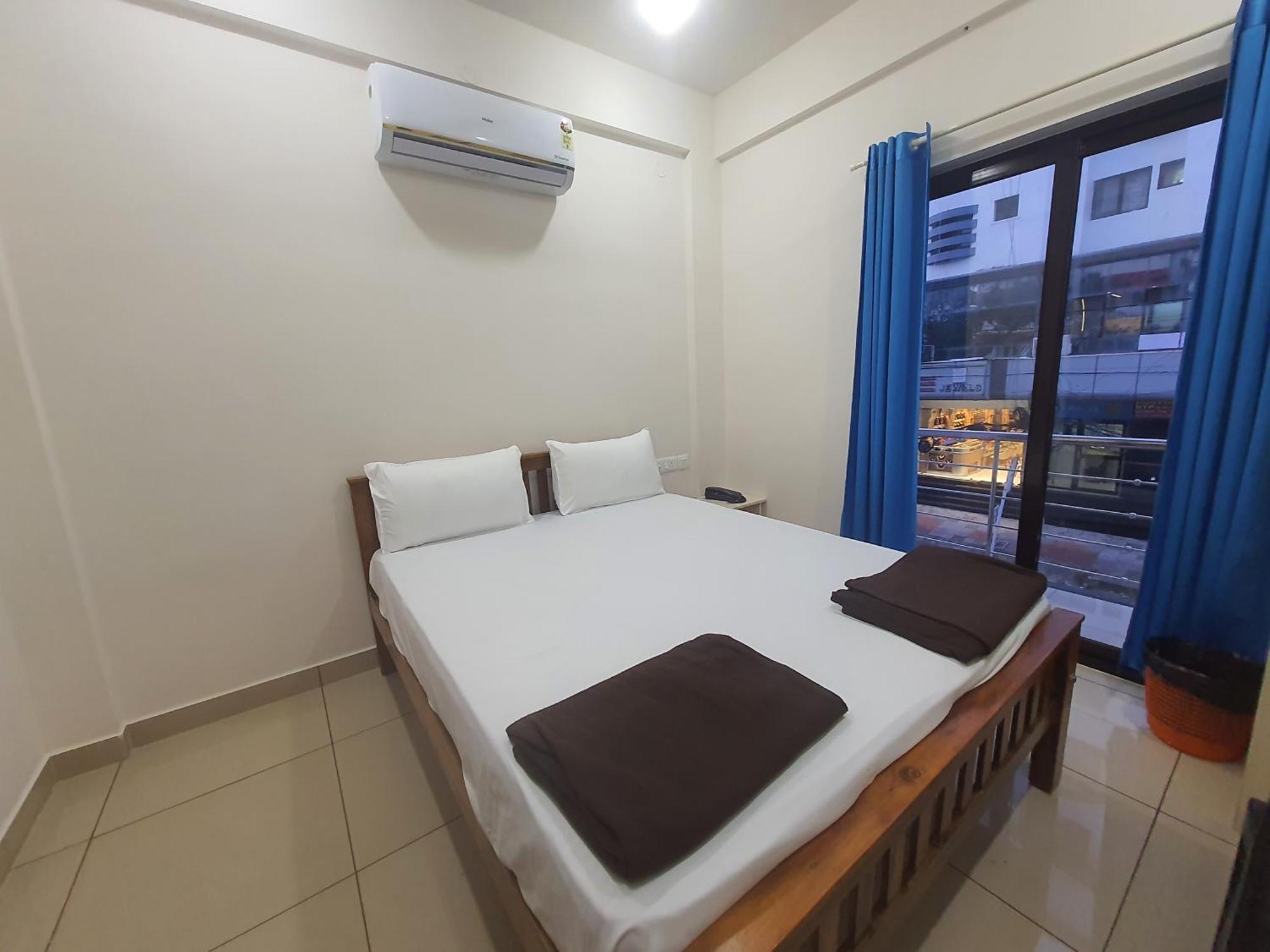 Вилла Uthram Residency Коччи Экстерьер фото